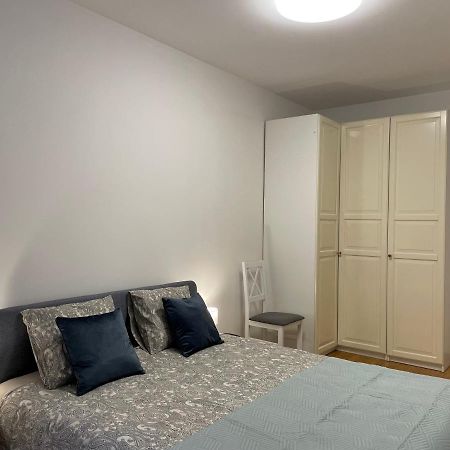 Apartament Przy Atrium Okolice Stacji Metra Rondo Onz Varsovia Exterior foto